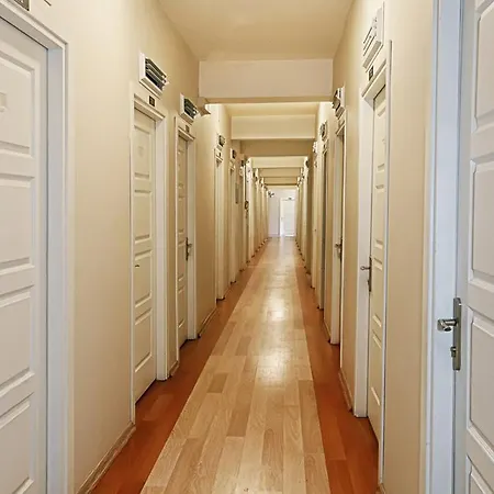 Albergue Gökçe - Only Men *